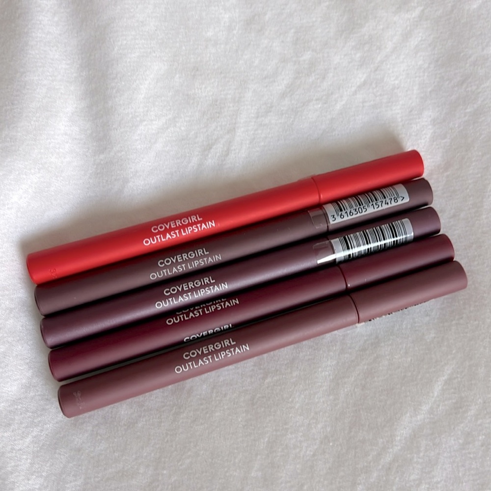 New 5 COVERGIRL outlast lip stain bundle reds & darks